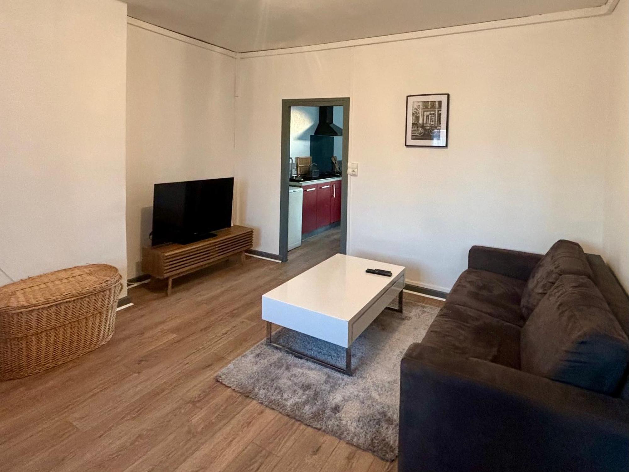 סן-דיזייה Agreable Maison De Ville Avec Jardin מראה חיצוני תמונה